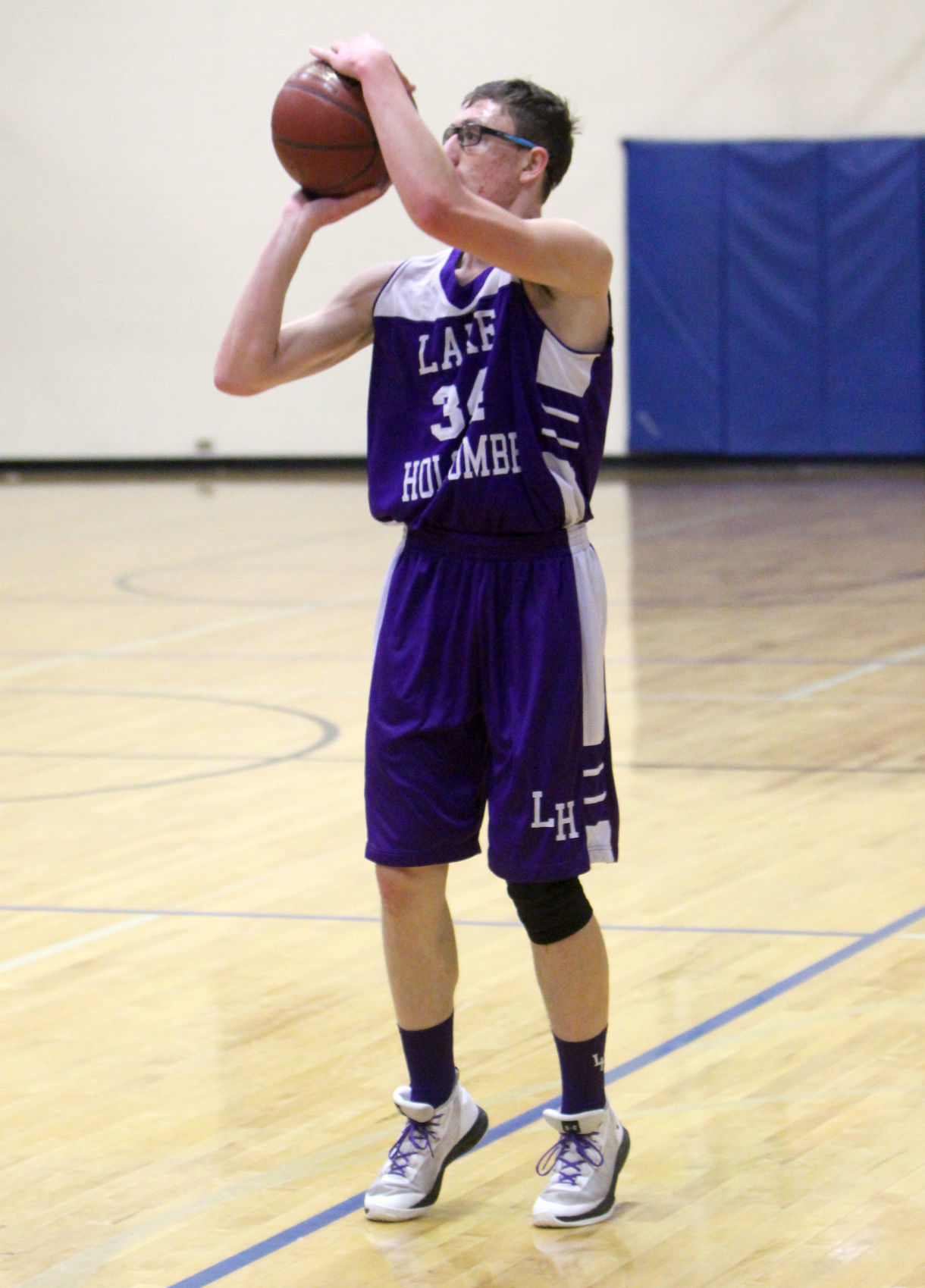 Lake Holcombe at Cornell boys basketball 1-10-19